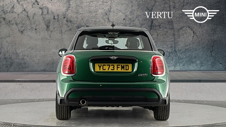 MINI Hatchback 1.5 Cooper Classic Premium 5dr Auto Petrol Hatchback